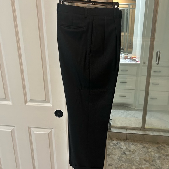 Jos A. Bank Charcoal Suit - Picture 5 of 7